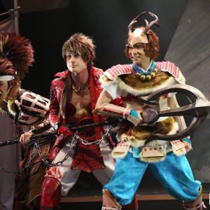 12月7日より開幕！“斬劇『戦国BASARA』蒼紅乱世”『紅』未来への誇り　初日舞台挨拶＆ゲネプロレポート イメージ画像