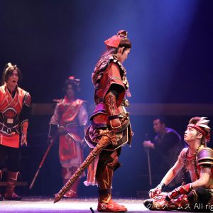 勇ましくも華麗な殺陣に、息を呑む。舞台「真・三國無双 赤壁の戦い」ゲネプロレポート（写真全24枚） イメージ画像