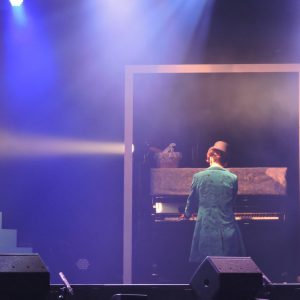 辻凌志朗主演、平牧仁がピアノ生演奏！「Like A」シリーズ第3弾・初日挨拶ノーカット＆ゲネプロレポート イメージ画像