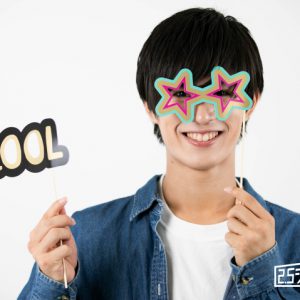 舞台『ピオフィオーレの晩鐘』出演の“伊吹和真”って？はじける笑顔と声に胸キュン【#令和のイケメン名鑑】 イメージ画像