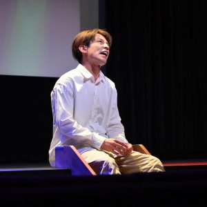 陳内将「役者人生の代表作に」ひとりで挑む“7人の登場人物”　「ひとりしばい」vol.7レポート イメージ画像
