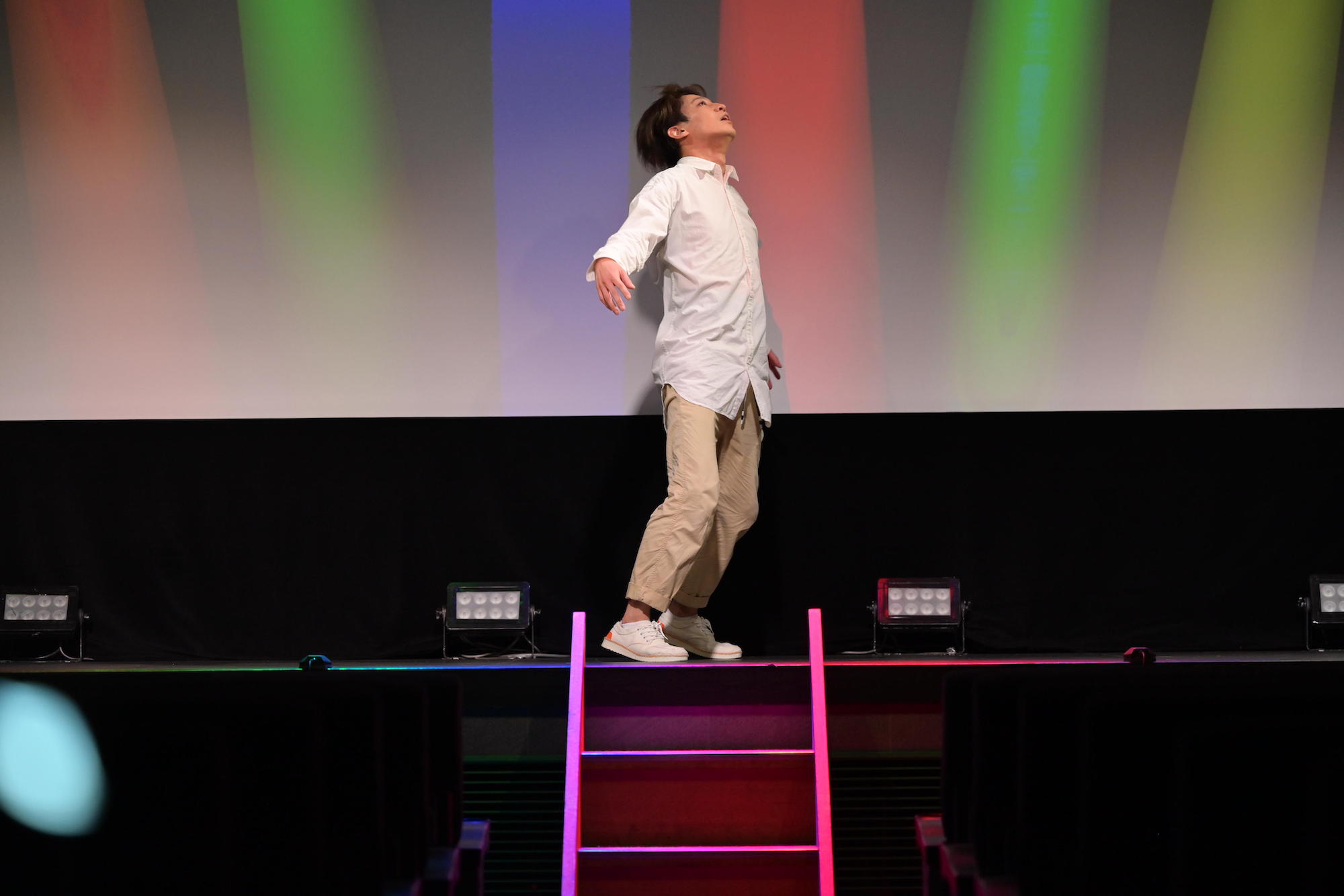 陳内将「役者人生の代表作に」ひとりで挑む“7人の登場人物”　「ひとりしばい」vol.7レポート イメージ画像