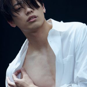 東啓介、セルフプロデュース写真集＆ストーリー仕立てのカレンダーブック発売 イメージ画像