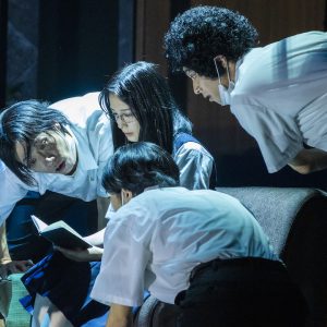 描かれる“一人の14歳”住田の姿　舞台『ヒミズ』開幕、ゲネプロ写真が公開 イメージ画像