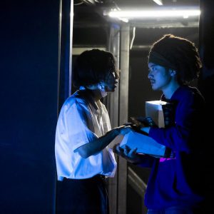 描かれる“一人の14歳”住田の姿　舞台『ヒミズ』開幕、ゲネプロ写真が公開 イメージ画像