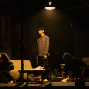 描かれる“一人の14歳”住田の姿　舞台『ヒミズ』開幕、ゲネプロ写真が公開 イメージ画像