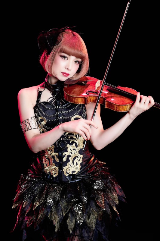 仲万美のアートプロジェクト第1弾『DustBunnySHOW』、延期公演が決定 イメージ画像