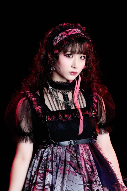 仲万美のアートプロジェクト第1弾『DustBunnySHOW』、延期公演が決定 イメージ画像