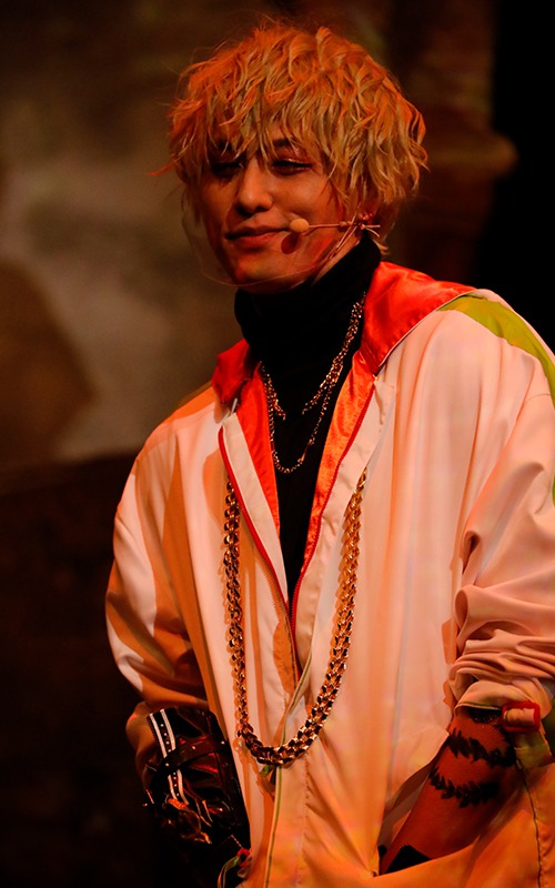 「パラステ」舞台写真＆キャストコメントが到着、佐奈宏紀「各チーム、最後まで競い合いながら…」 イメージ画像