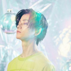 高橋健介、“大人の色気”を発揮　『振れ幅と盛れ』な2022年カレンダー発売 イメージ画像