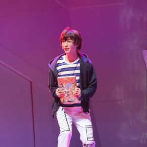 鈴木拡樹＆荒牧慶彦W主演「バクマン。」THE STAGEが開幕、水で表現する心情 イメージ画像