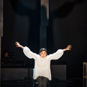 長江崚行「今できることを全力で」　眞嶋秀斗とのW主演、舞台『アーモンド』開幕 イメージ画像