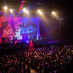 「パラステ」ライブ公演、佐奈宏紀・君沢ユウキらが全13曲を披露　舞台写真＆セットリストを公開 イメージ画像