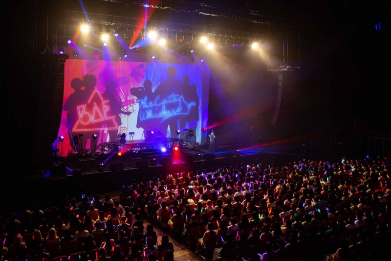 「パラステ」ライブ公演、佐奈宏紀・君沢ユウキらが全13曲を披露　舞台写真＆セットリストを公開 イメージ画像