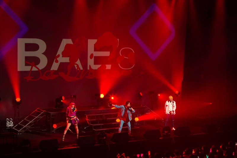 「パラステ」ライブ公演、佐奈宏紀・君沢ユウキらが全13曲を披露　舞台写真＆セットリストを公開 イメージ画像
