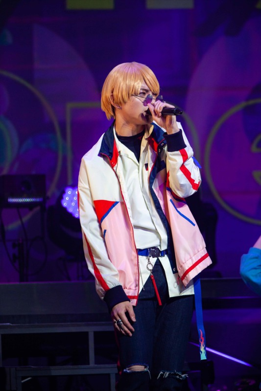「パラステ」ライブ公演、佐奈宏紀・君沢ユウキらが全13曲を披露　舞台写真＆セットリストを公開 イメージ画像