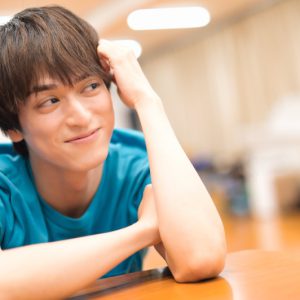 眞嶋秀斗「等身大で演じています」、ミュージカル「ざんねんないきもの事典」で小学生役に挑戦！ イメージ画像