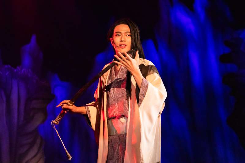 荒木宏文が一人二役で演じる光と影　舞台「漆黒天 -始の語り-」ゲネプロレポート イメージ画像