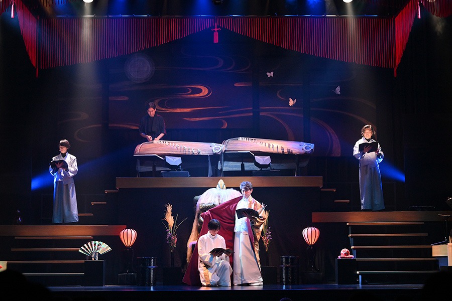 荒牧慶彦が亀姫と図書之助の2役を演じ分ける、朗読×和楽器『天守物語』開幕　日替わりキャストに北村諒ら イメージ画像