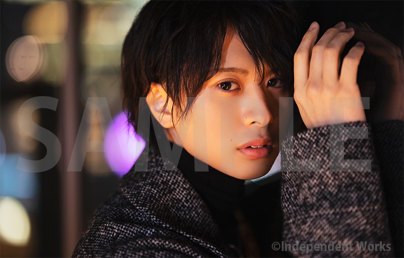 岡宮来夢、1st写真集「kurumu」から未公開カットが解禁　ミニパネル展も開催 イメージ画像