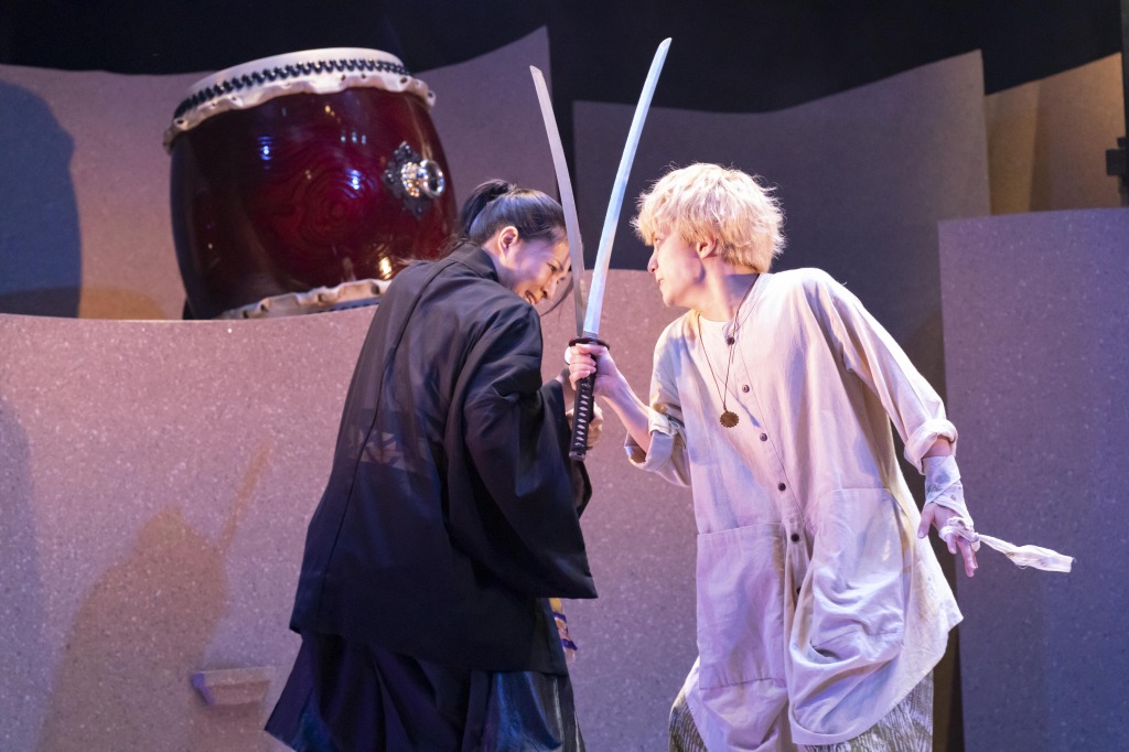 佐藤信長・寺西拓人ら出演　太鼓×殺陣×芝居で織りなす、舞台「ジパング！」舞台写真解禁 イメージ画像