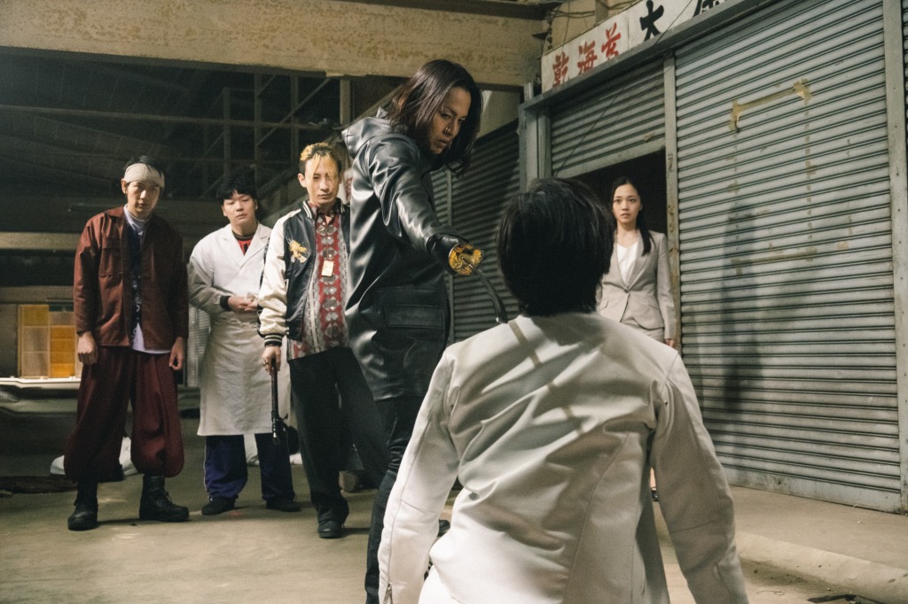 荒木宏文主演、映画『ヒットマン・ロイヤー』が4・21公開　共演に陳内将・高橋健介ら イメージ画像