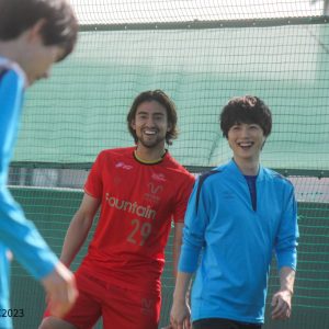 竹中凌平・佐藤信長・佐伯亮がエリース東京FCからサッカー指導を受ける　舞台「ブルーロック」公開稽古実施 イメージ画像