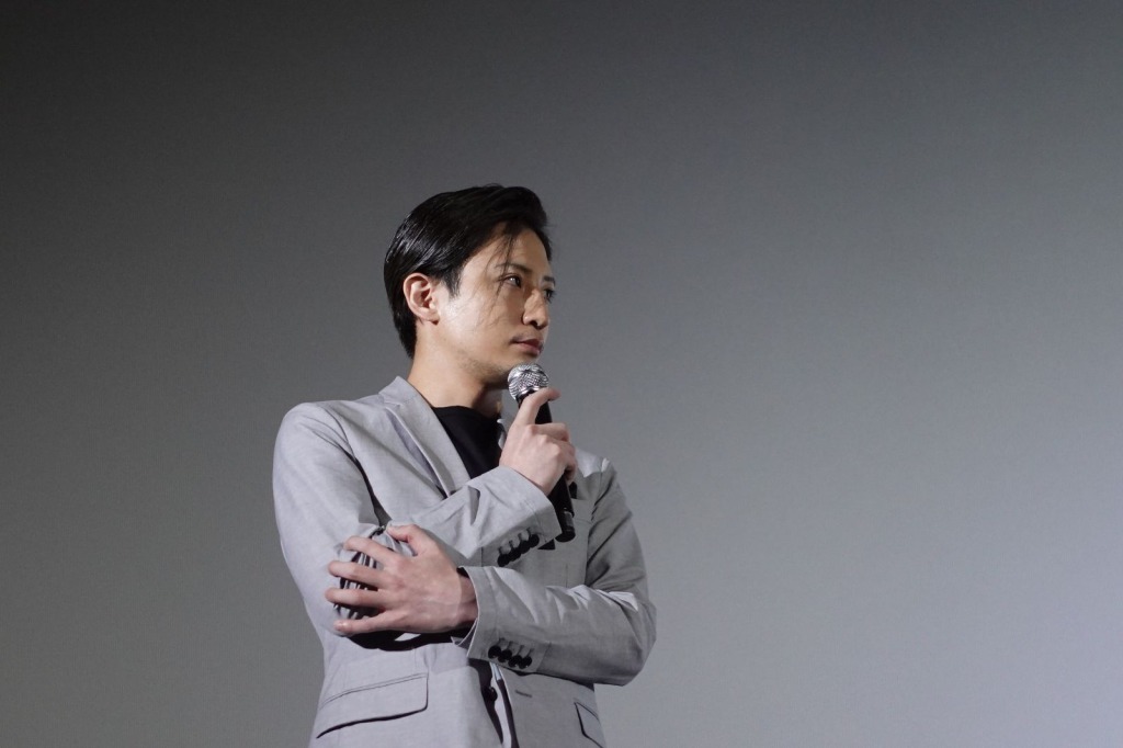 荒木宏文「気構えずに楽に観てもらえるというのが、映像の1つの魅力」　映画『ヒットマン・ロイヤー』公開記念舞台挨拶レポート イメージ画像