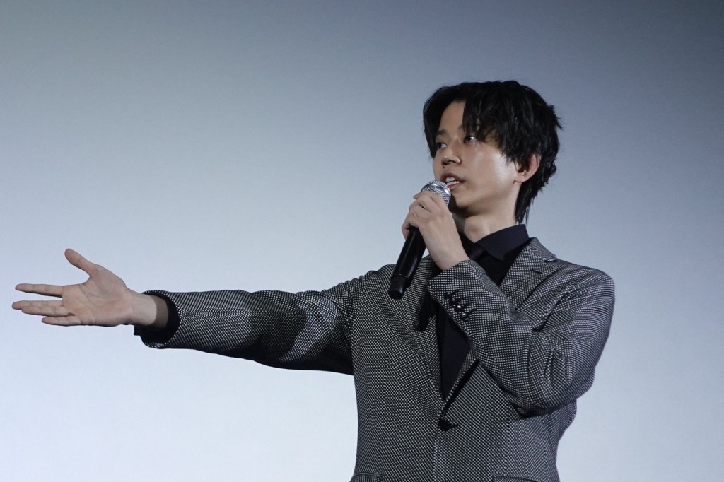荒木宏文「気構えずに楽に観てもらえるというのが、映像の1つの魅力」　映画『ヒットマン・ロイヤー』公開記念舞台挨拶レポート イメージ画像