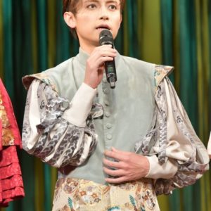 舞台『夏の夜の夢』開幕　キャストコメント・舞台写真が解禁に イメージ画像