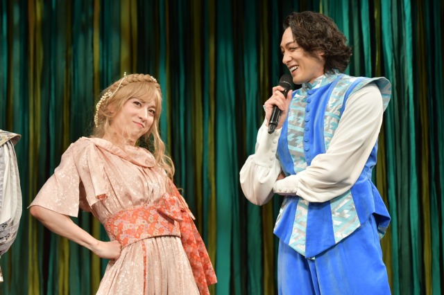 舞台『夏の夜の夢』開幕　キャストコメント・舞台写真が解禁に イメージ画像