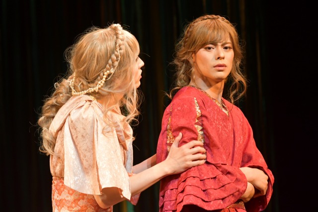 舞台『夏の夜の夢』開幕　キャストコメント・舞台写真が解禁に イメージ画像