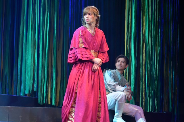 舞台『夏の夜の夢』開幕　キャストコメント・舞台写真が解禁に イメージ画像