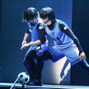 「世界一のストライカーになるために」青い監獄でエゴをぶつけ合う　舞台「ブルーロック」開幕 イメージ画像
