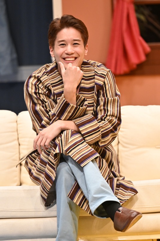 ロンドンコメディ『Run For Your Wife』開幕　舞台写真＆出演者コメントが到着 イメージ画像