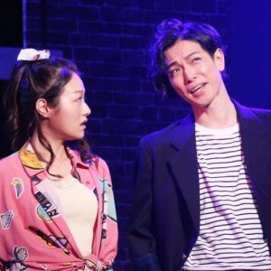 ベタこそ王道、昭和トレンディと令和が融合「トレンディは突然に」開幕 イメージ画像
