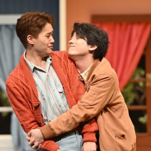 ロンドンコメディ『Run For Your Wife』開幕　舞台写真＆出演者コメントが到着 イメージ画像
