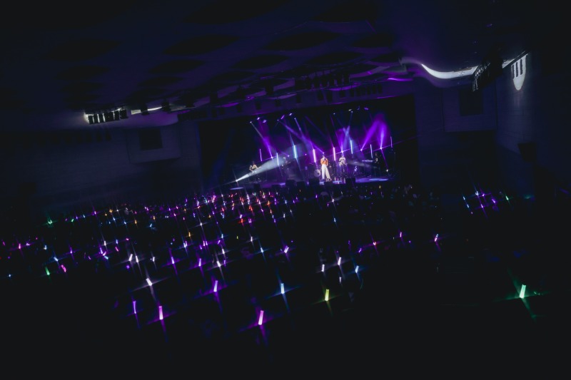 須賀健太がサプライズ登場　木村達成コンサート大阪公演の舞台写真とレポートが到着 イメージ画像